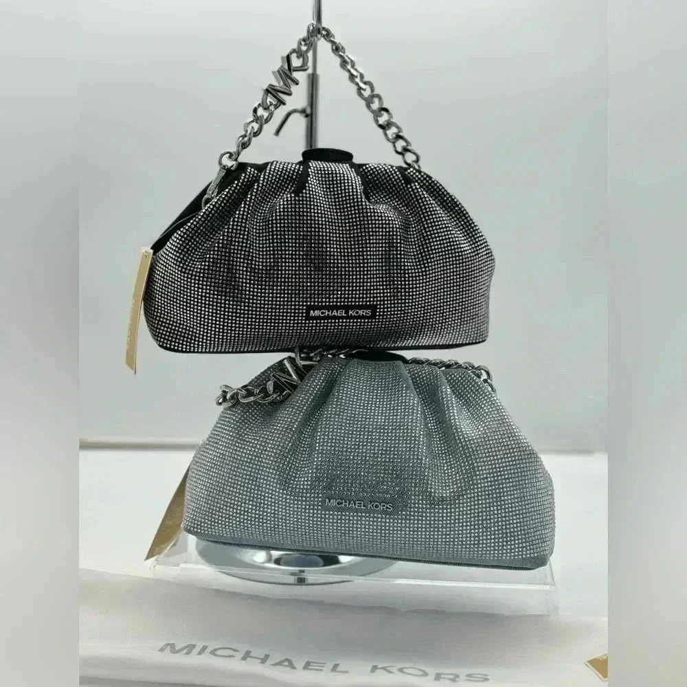 🖤💎BNWT Shine Bright like a Diamond 💎 Michael Kors Clutch Black Denim🖤